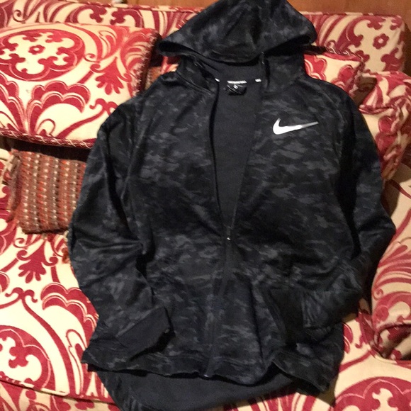 Nike Other - Nike dry fit camo zip hooded sweatshirt